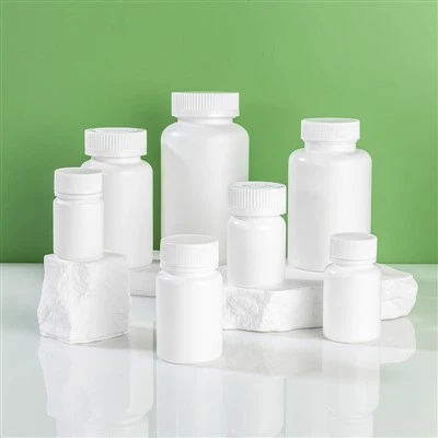 Små reisepillebeholdere